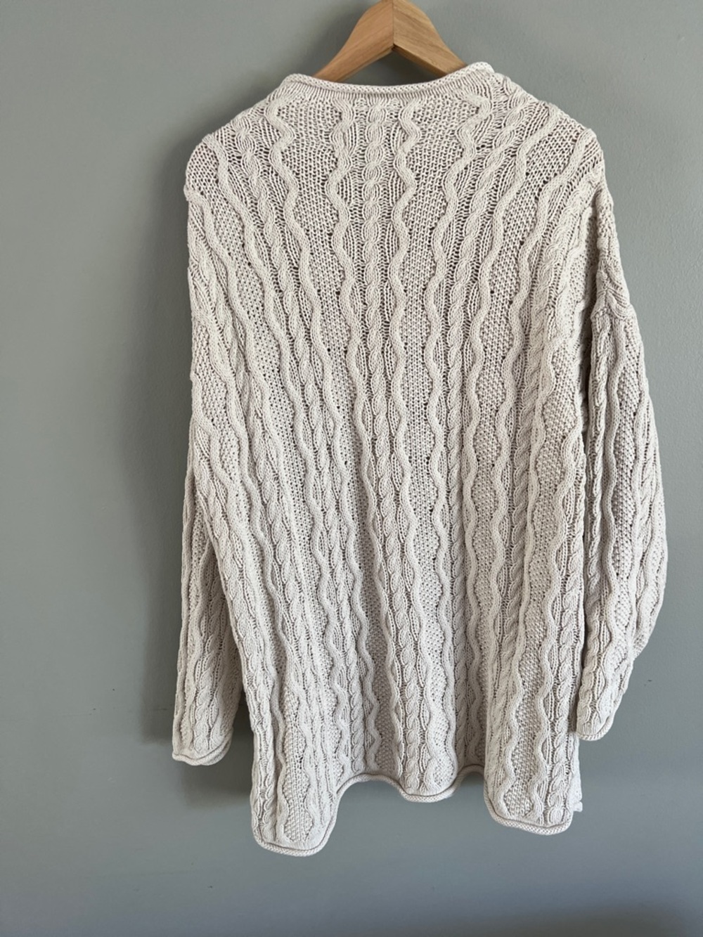 Eddie Bauer Cream Cable-Knit Crewneck Sweater - Picture 3 of 7